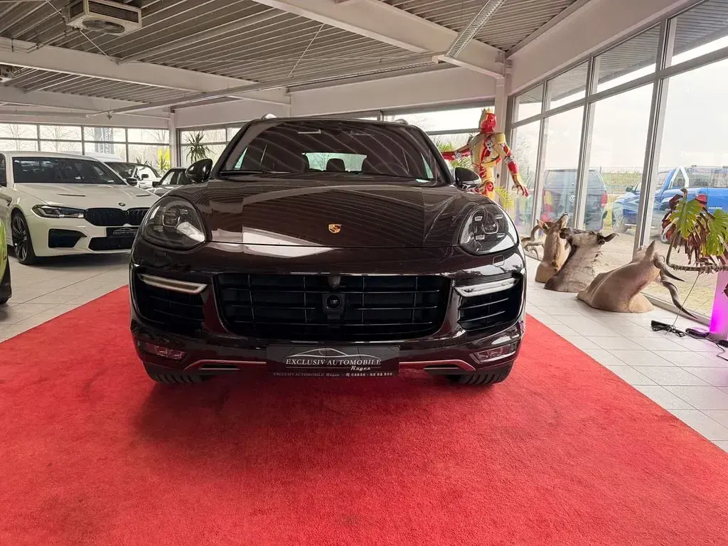 Gebraucht Porsche Cayenne Turbo S 570 PS (419 kW) 2015 Braun SUV