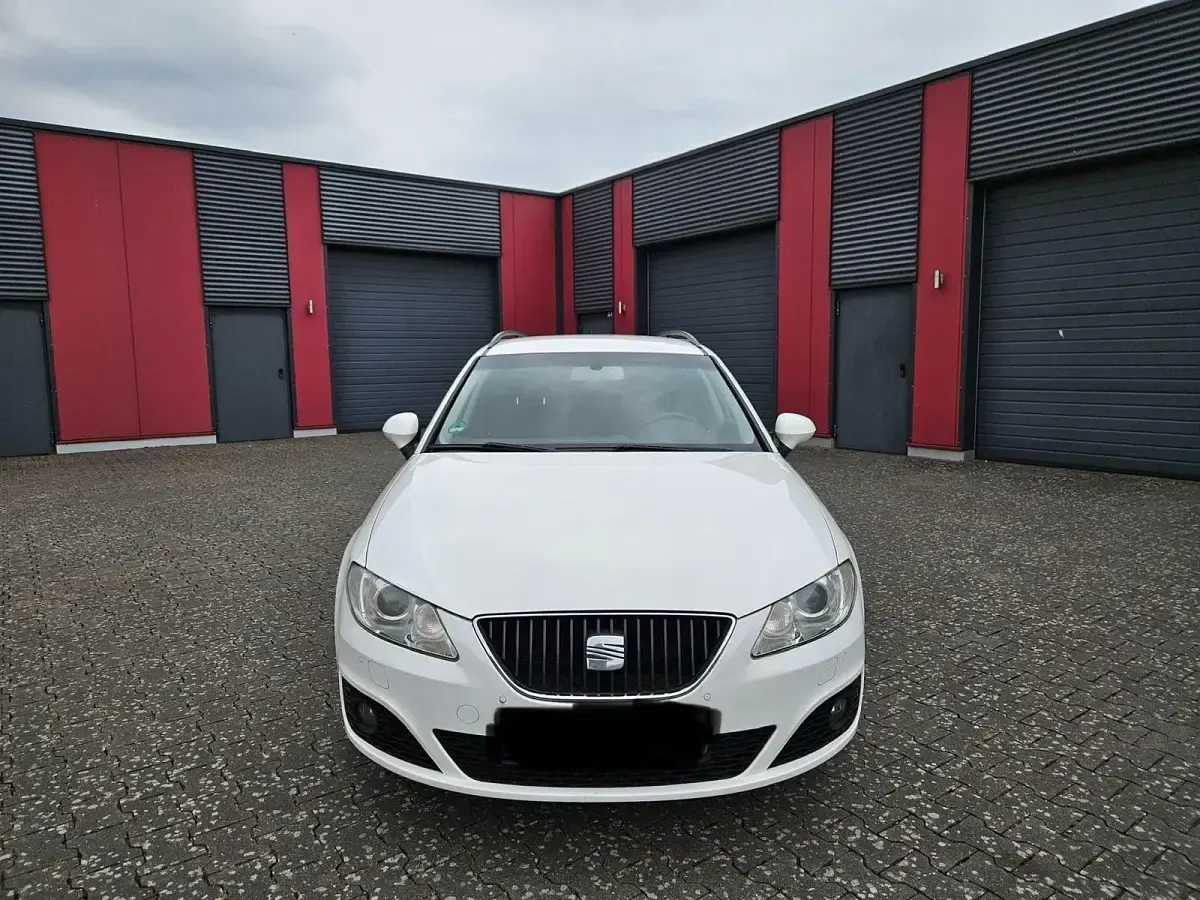 Gebraucht Seat Exeo 211 PS (155 kW) 2011 Weiß Kombi