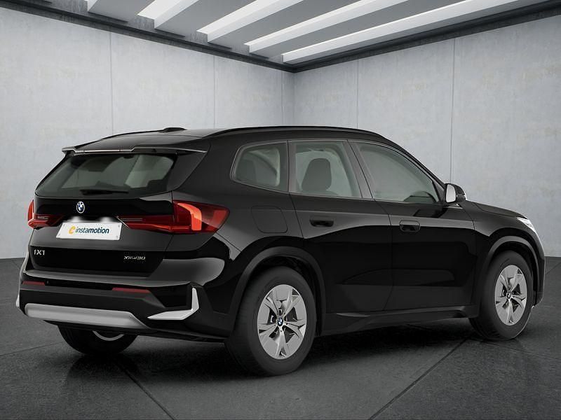 Neu BMW iX1 230 kW (313 PS) 2025 Schwarz SUV