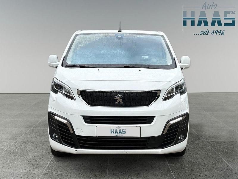 Weiß Gebraucht 2019 Peugeot Traveller Allure Van / Kleinbus | 31.950 € (Guter Preis) - Bild 1/4