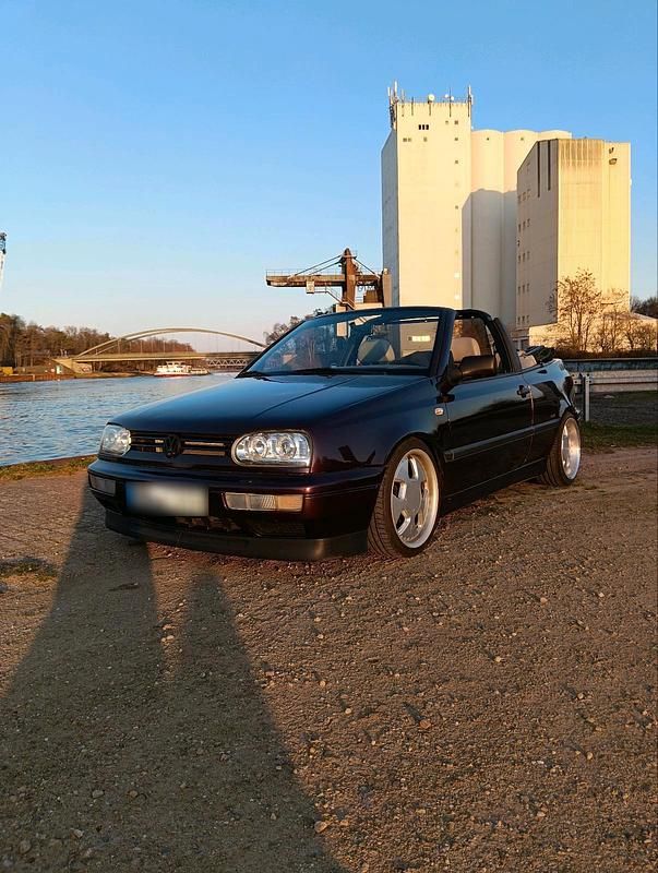 Gebraucht VW Golf Cabriolet Highline 75 PS (55 kW) 1995 Violet Cabrio