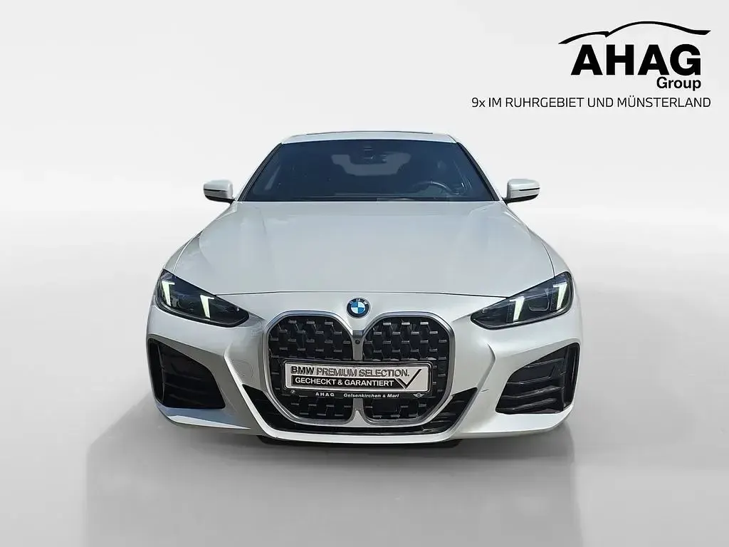 Gebraucht BMW 430 Comfort Edition 245 PS (180 kW) 2025 Mineralweiß Coupé