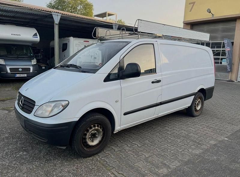 Weiß Gebraucht 2006 Mercedes Vito Van | 4.990 € (Superpreis) - Bild 1/4