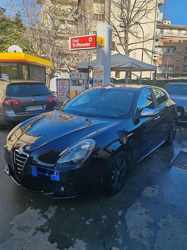 Gebraucht 2010 Alfa Romeo Giulietta Progression Limousine | 2.900 € (Fairer Preis) - Bild 1/4