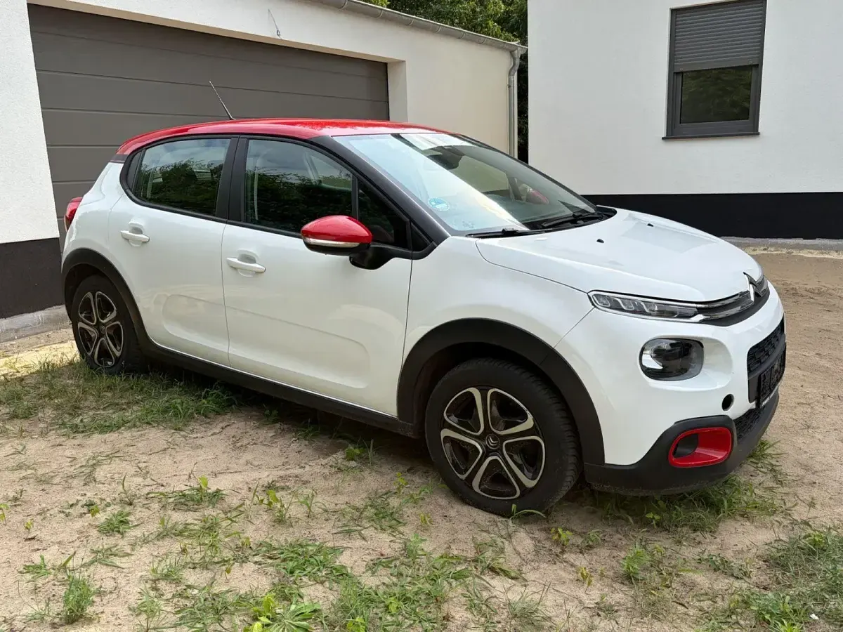 Gebraucht Citroën C3 110 PS (80 kW) 2017 Weiß Kleinwagen