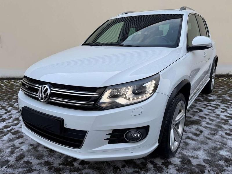 Weiß Gebraucht 2015 VW Tiguan R-line SUV | 19.990 € (Teuer) - Bild 1/3