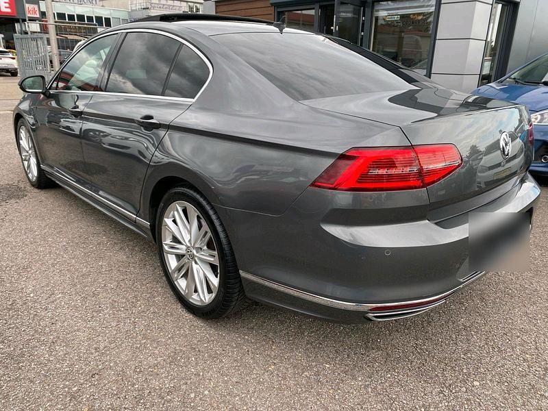 Gebraucht VW Passat R-line 239 PS (175 kW) 2015 Grau Limousine