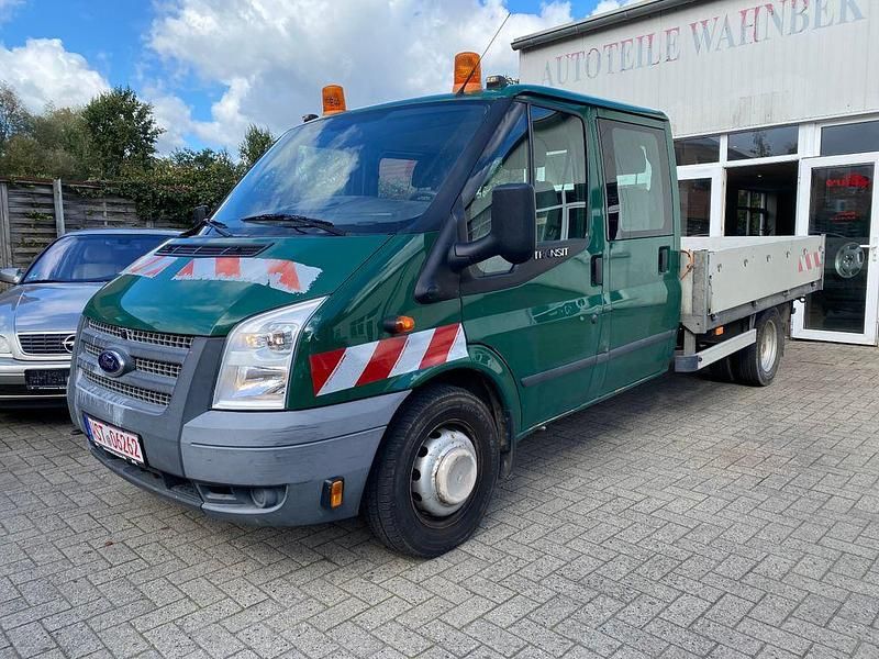 Grün Gebraucht 2013 Ford Transit Limousine | 10.500 € (Fairer Preis) - Bild 1/4