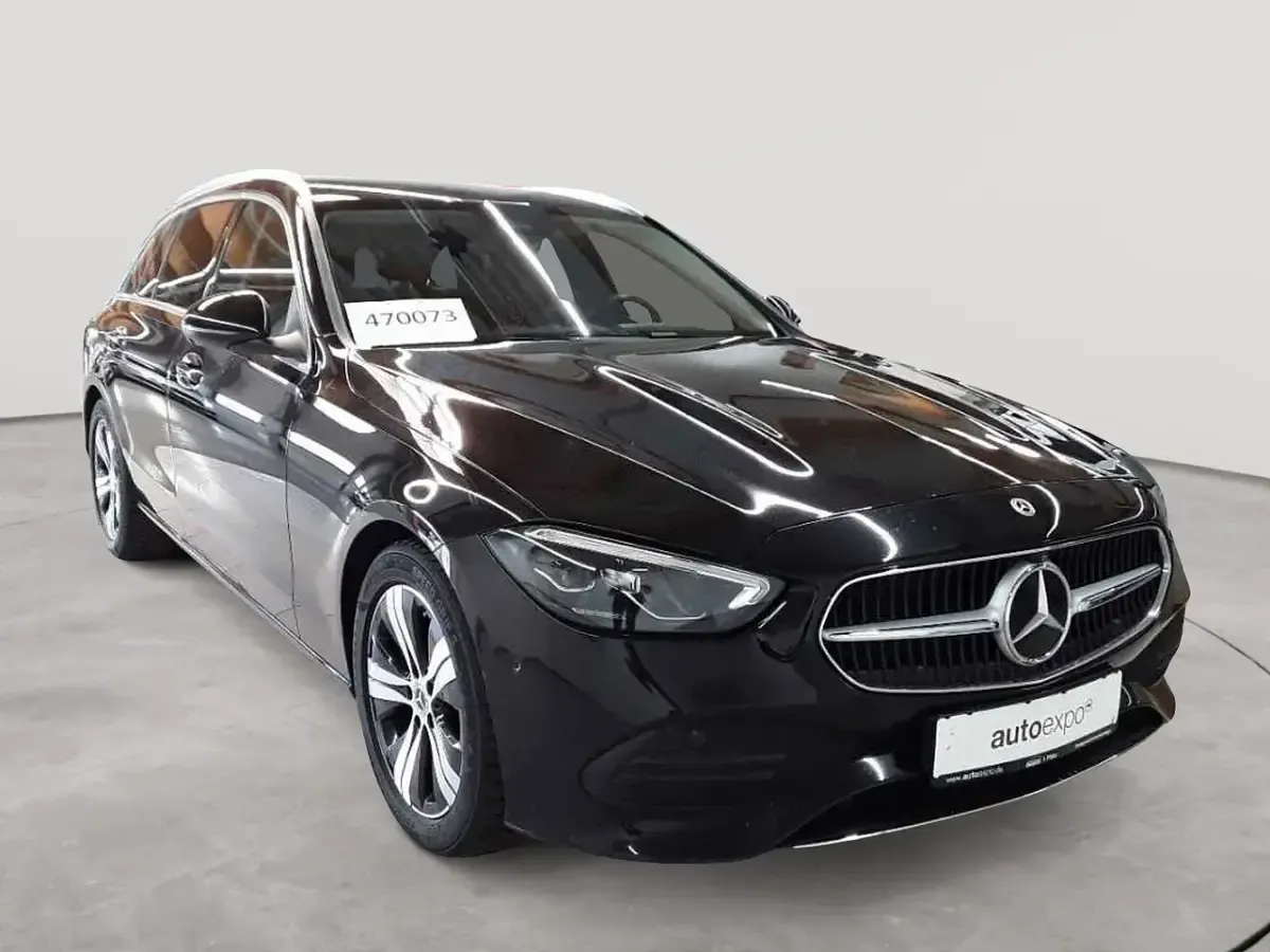 Gebraucht Mercedes C200 Avantgarde 163 PS (119 kW) 2023 Kombi