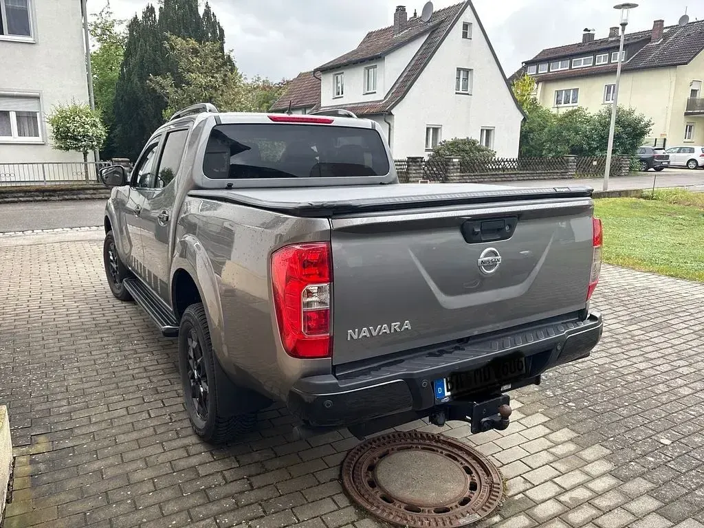 Gebraucht Nissan Navara 190 PS (139 kW) 2021 Grau Pickup