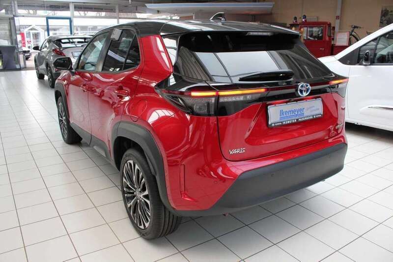 Gebraucht 2022 Toyota Yaris Cross 1.5 El_Hybrid 116 PS (31.990