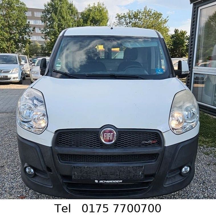 Weiß Gebraucht 2010 Fiat Doblò Van / Kleinbus | 2.000 € (Superpreis) - Bild 1/4