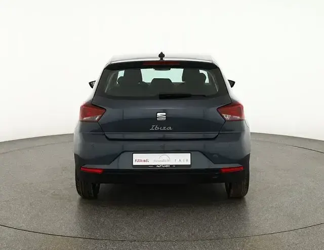 Neu Seat Ibiza Reference 80 PS (58 kW) 2025 Grau Limousine