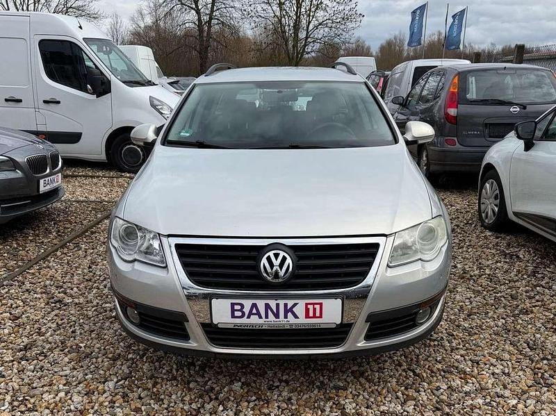 Gebraucht VW Passat 140 PS (102 kW) 2009 Silber Kombi