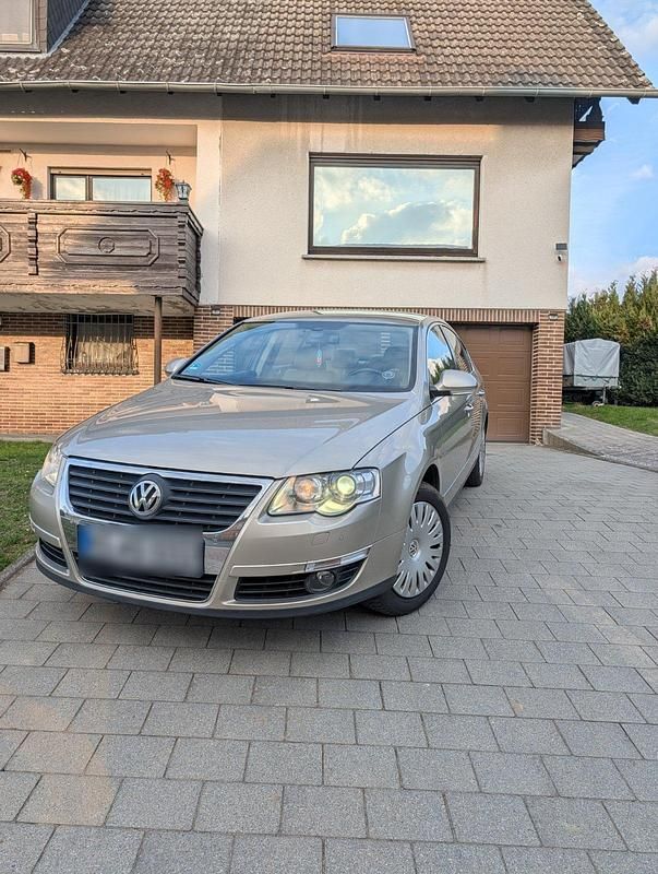 Usata VW Passat 200 CV (147 kW) 2007 Beige Berlina