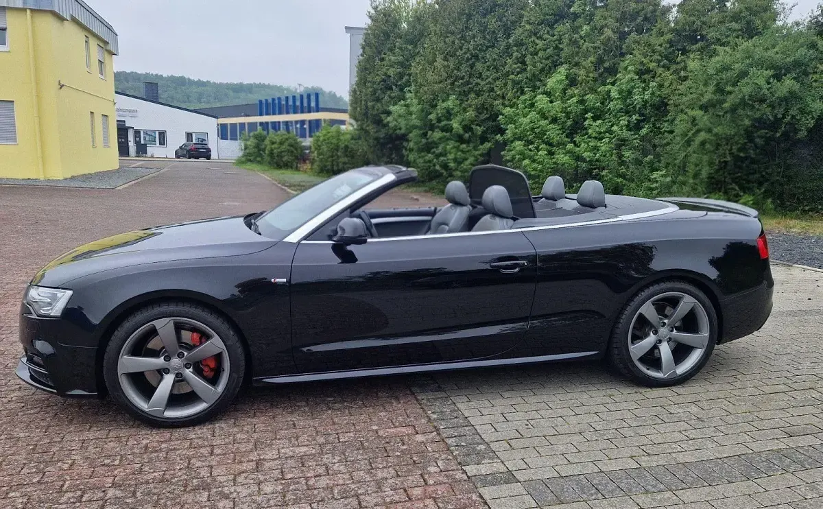Gebraucht Audi A5 Cabriolet Ambiente 245 PS (180 kW) 2015 Schwarz Cabrio