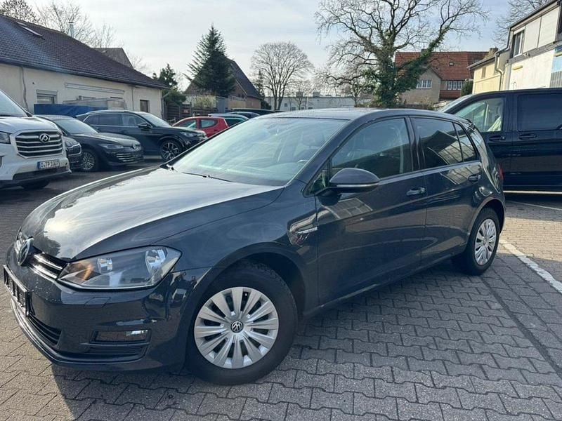 Gebraucht VW Golf VII 90 PS (66 kW) 2014 Grau Limousine