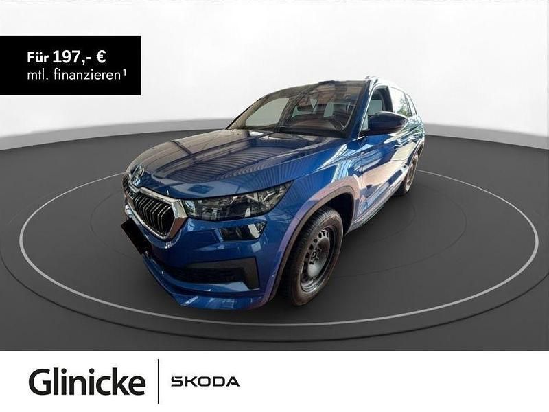 Race blau metallic Gebraucht 2022 Skoda Kodiaq LAURIN & KLEMENT SUV | 37.880 € (Fairer Preis) - Bild 1/4