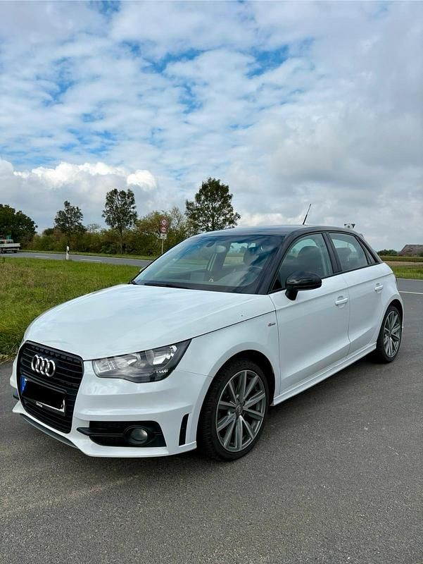 Weiß Gebraucht 2014 Audi A1 S-Line Kleinwagen | 8.400 € (Guter Preis) - Bild 1/4
