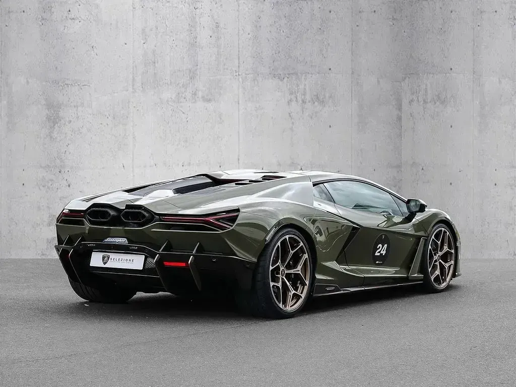 Używany Lamborghini Revuelto 2025 Zielony Coupe