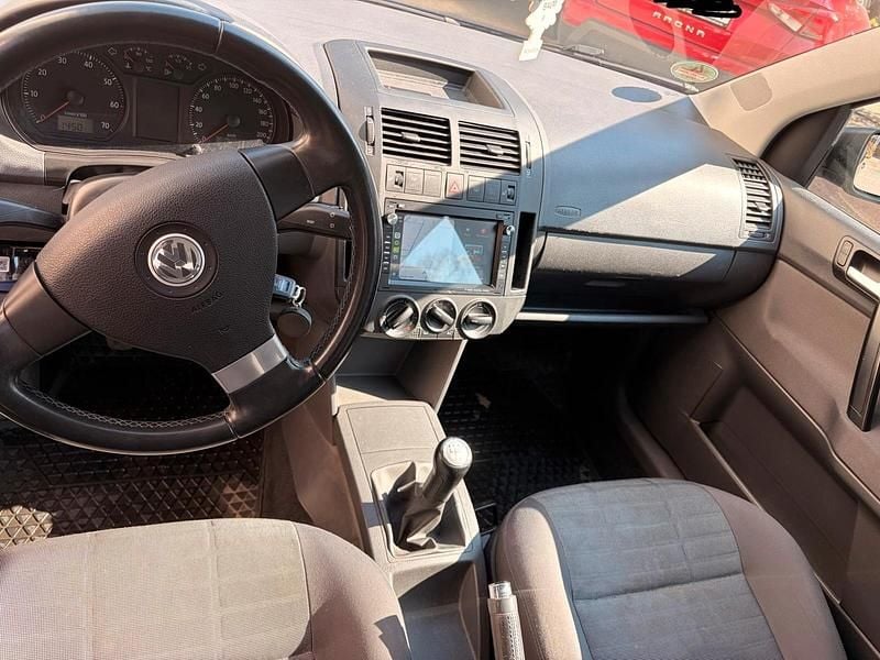 Gebraucht VW Polo 54 PS (39 kW) 2007 Blau Kleinwagen