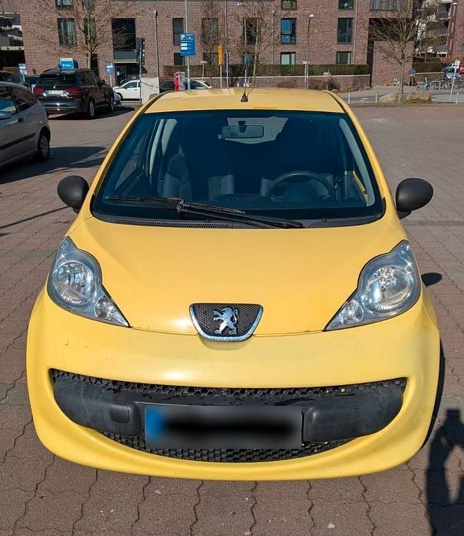 Gebraucht Peugeot 107 68 PS (50 kW) 2006 Gelb Kleinwagen