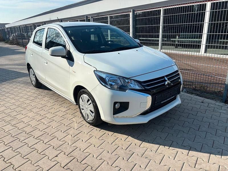 Gebraucht Mitsubishi Space Star Select 71 PS (52 kW) 2024 Weiß Kleinwagen