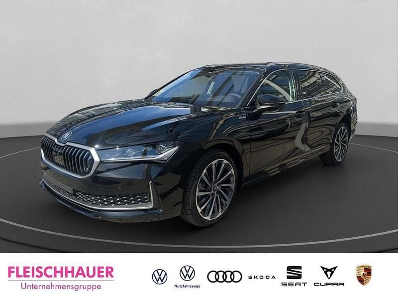 Schwarz Neu 2025 Skoda Superb LAURIN & KLEMENT Kombi | 49.890 € (Teuer) - Bild 1/4