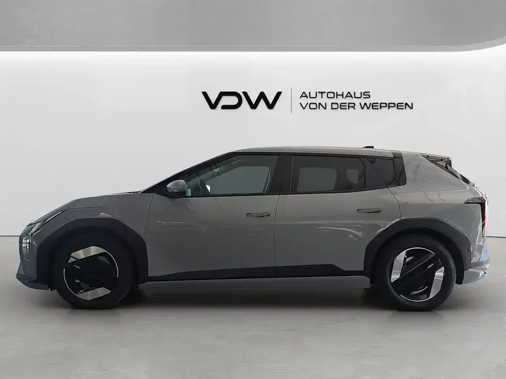 Neu Kia EV4 Earth 150 kW (204 PS) 2026 Grau Kleinwagen