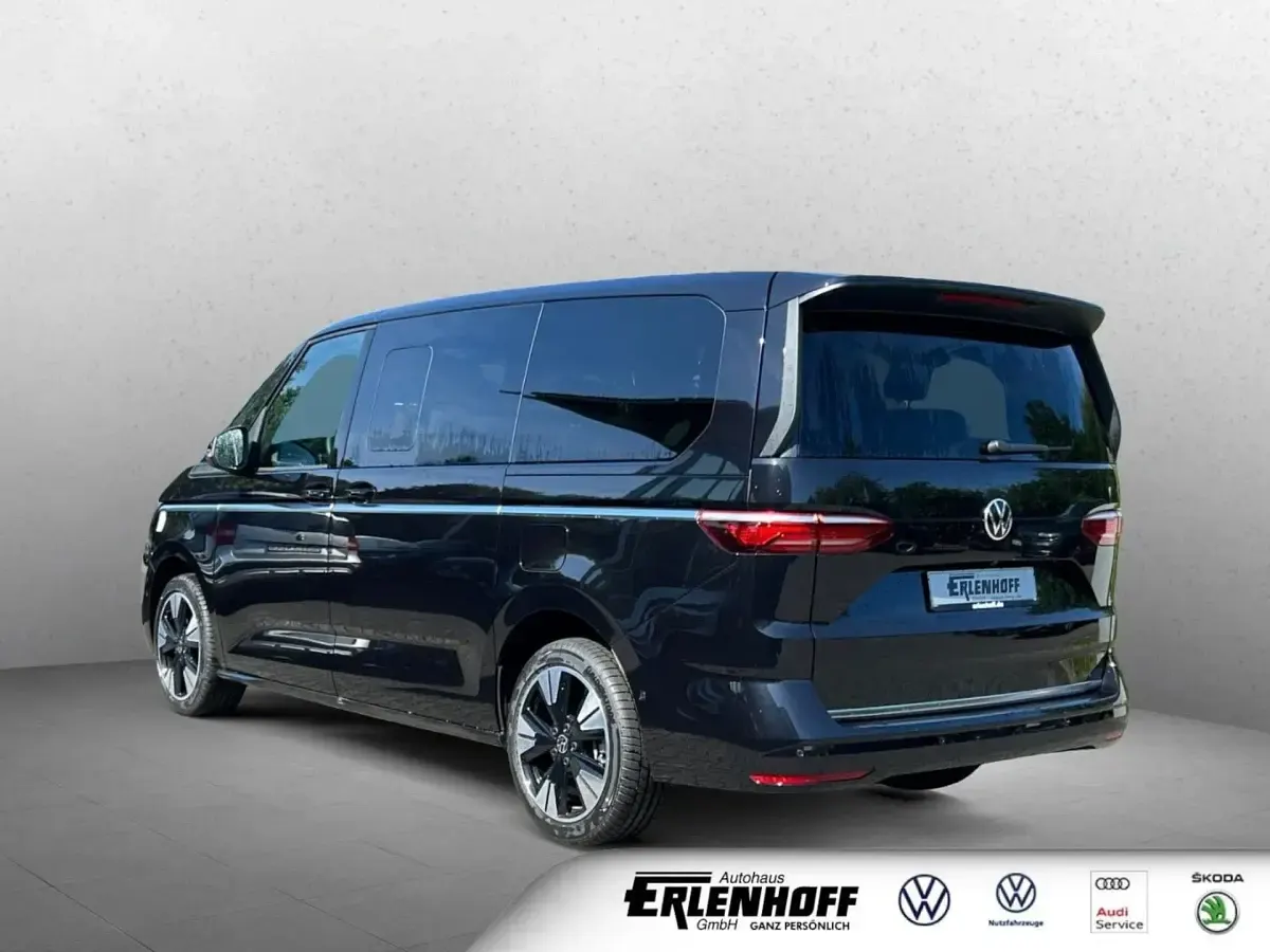 Second-hand VW Multivan Style 150 CP (110 kW) 2024 Monovolum