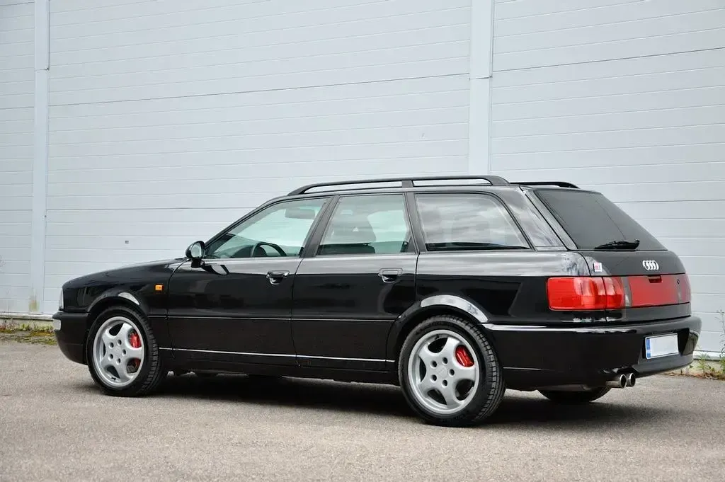 Gebraucht Audi RS2 Sport 315 PS (231 kW) 1994 Schwarz Kombi