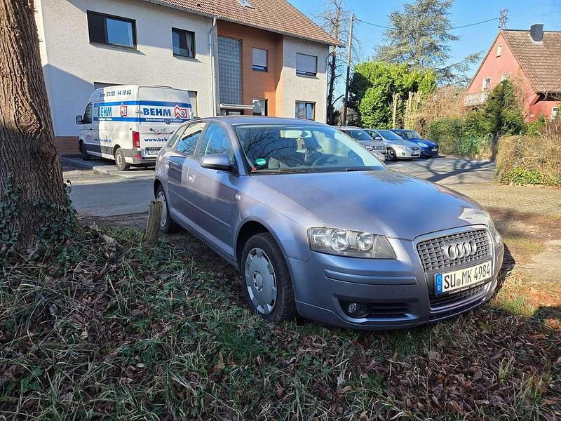 Gebraucht Audi A3 Sportback Ambiente 102 PS (75 kW) 2007 Silber Kleinwagen