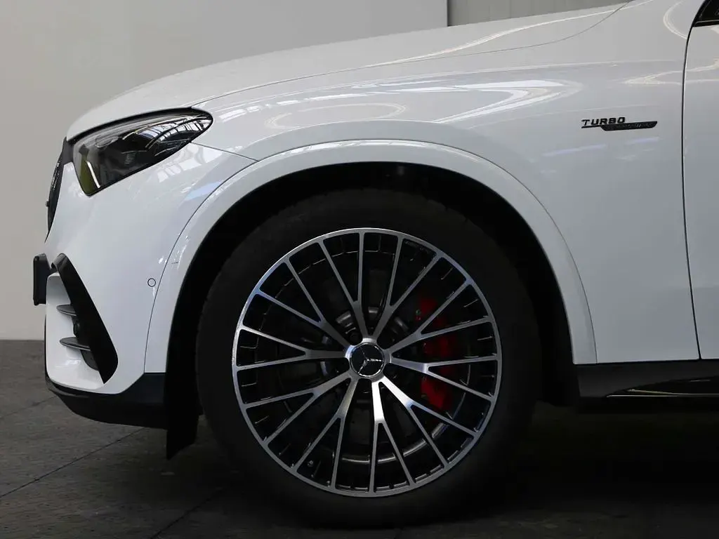 Gebraucht Mercedes GLC63 AMG AMG 476 PS (350 kW) 2024 Weiß SUV