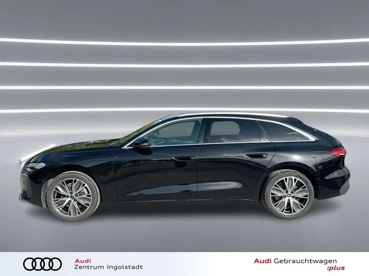 Gebraucht Audi A5 Sport 204 PS (150 kW) 2025 Mythosschwarz metallic Kombi
