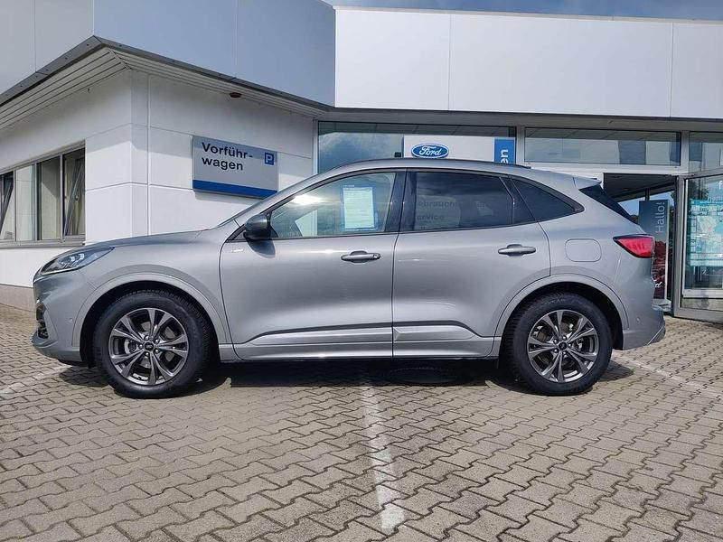 Gebraucht Ford Kuga ST-Line X 150 PS (110 kW) 2024 Solarsilber SUV