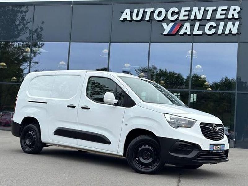Weiß Gebraucht 2020 Opel Combo S Van / Kleinbus | 13.890 € (Fairer Preis) - Bild 1/4