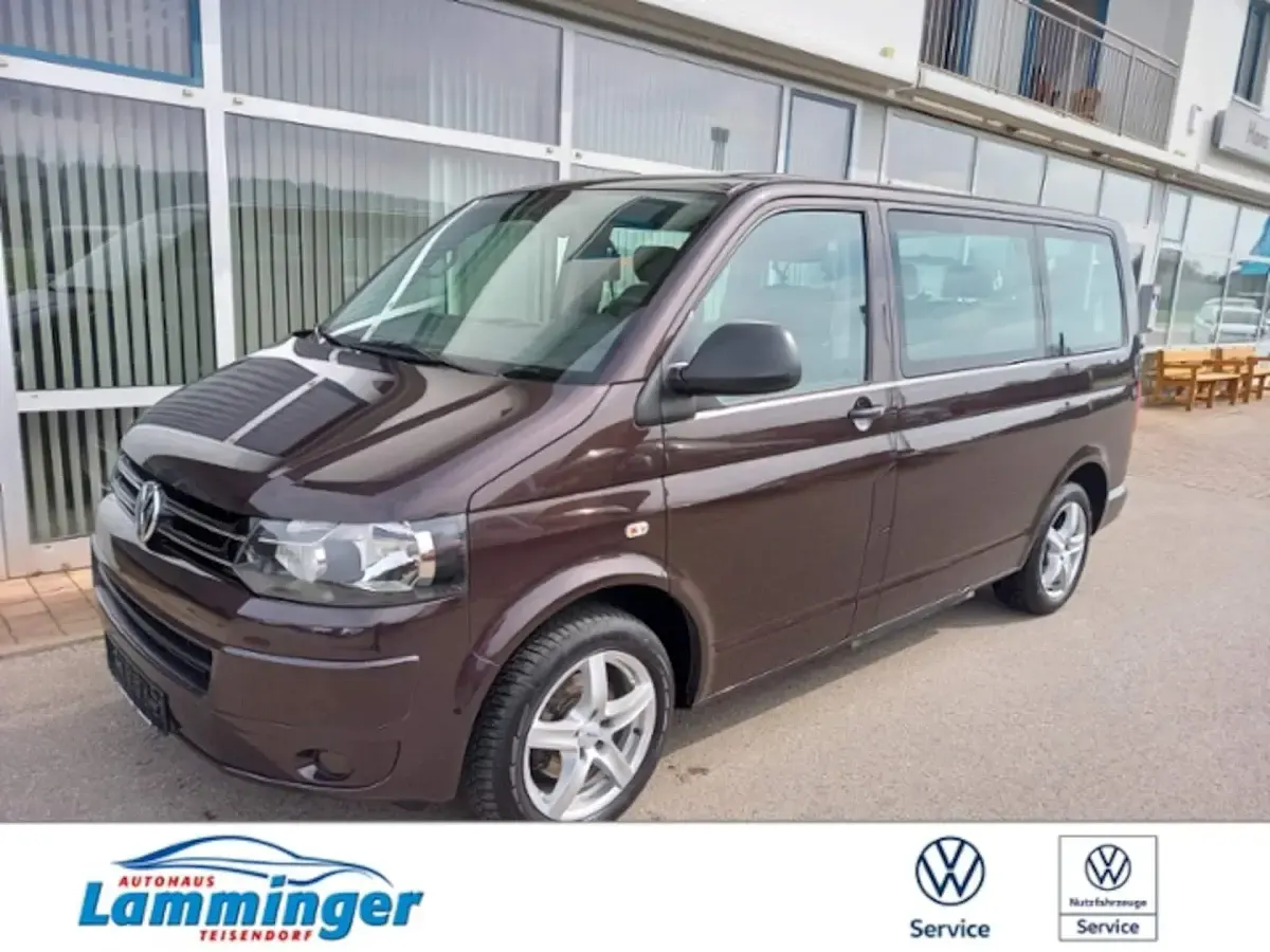 Gebraucht VW Multivan Startline 140 PS (102 kW) 2013 Van / Kleinbus