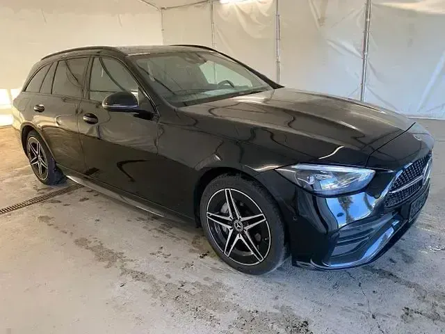 Gebraucht Mercedes C300e AMG line 2023 Schwarz Limousine