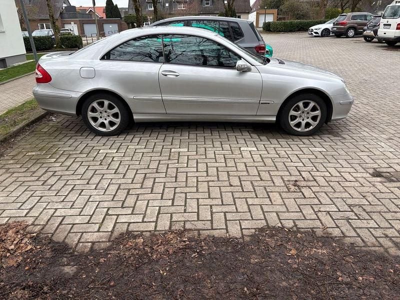 Gebraucht Mercedes CLK200 Elegance 163 PS (119 kW) 2004 Silber Coupé