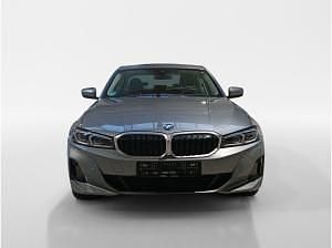 Gebraucht BMW 320e 163 PS (119 kW) 2022 Grau (skyscraper grau) Kombi