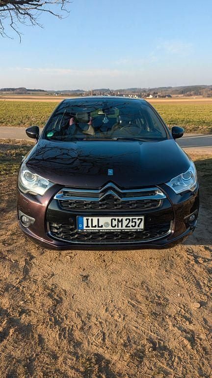 Gebraucht Citroën DS4 Sport Chic 200 PS (147 kW) 2014 Violett Kleinwagen
