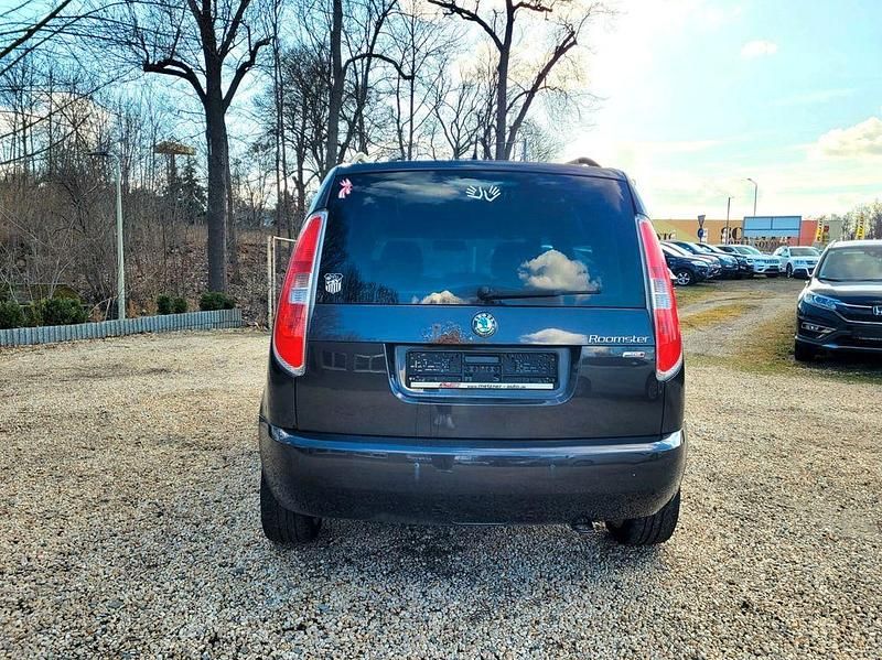 Gebraucht Skoda Roomster 105 PS (77 kW) 2011 Braun Van / Kleinbus