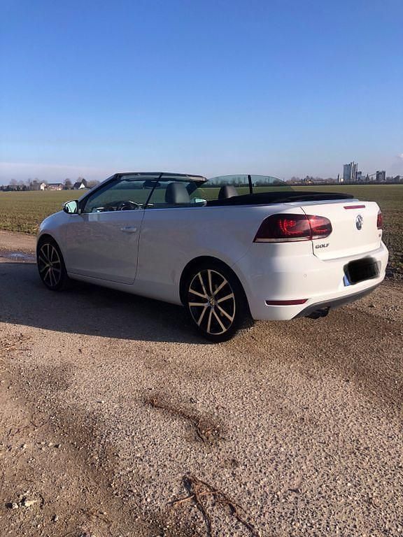 Gebraucht VW Golf 160 PS (117 kW) 2011 Weiß Cabrio