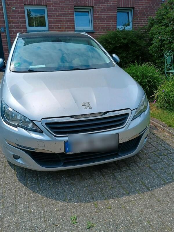 Silber Gebraucht 2015 Peugeot 308 Business-Line Kombi | 4.999 € (Fairer Preis) - Bild 1/4