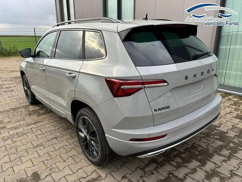 Gebraucht Skoda Karoq SportLine 150 PS (110 kW) 2024 Wählbar SUV