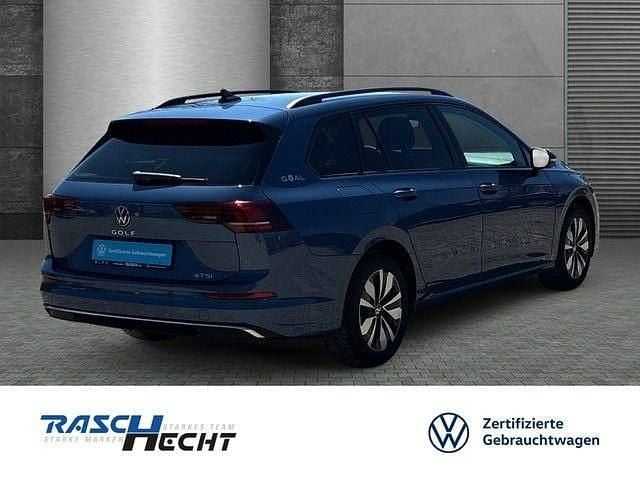 Gebraucht VW Golf VIII Goal 150 PS (110 kW) 2025 Anemonenblau metallic Kombi