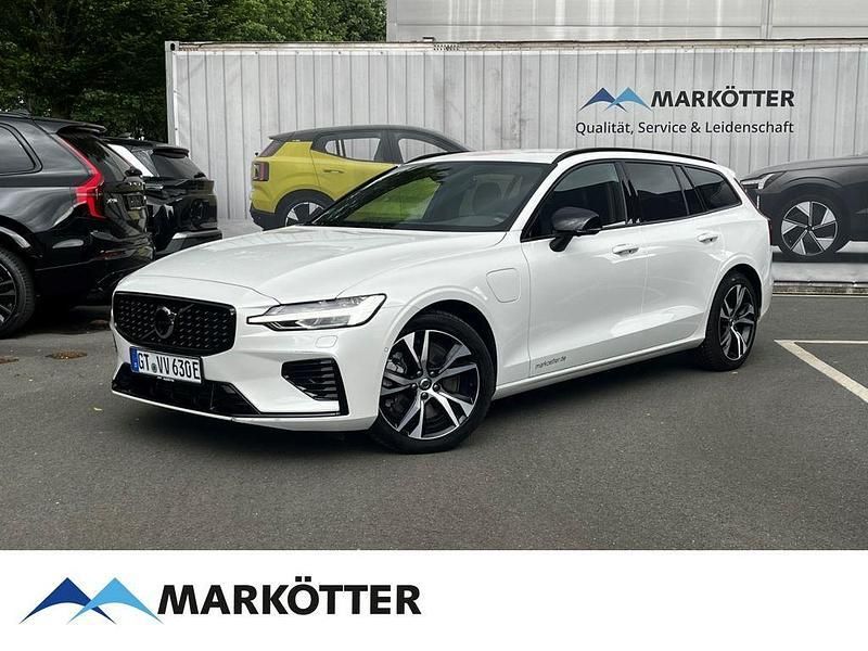 Weiss Gebraucht 2024 Volvo V60 Plus Kombi | 49.990 € (Teuer) - Bild 1/4