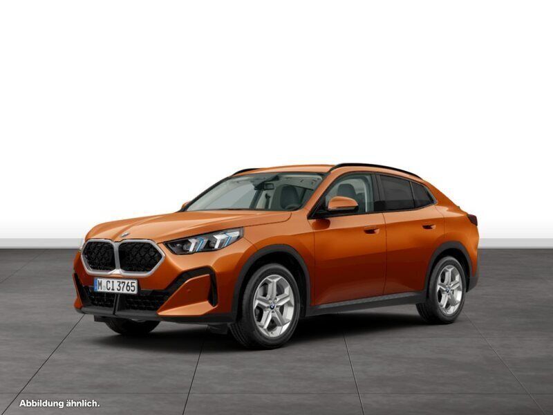 Orange Gebraucht 2024 BMW X2 SUV | 39.707 € - Bild 1/4