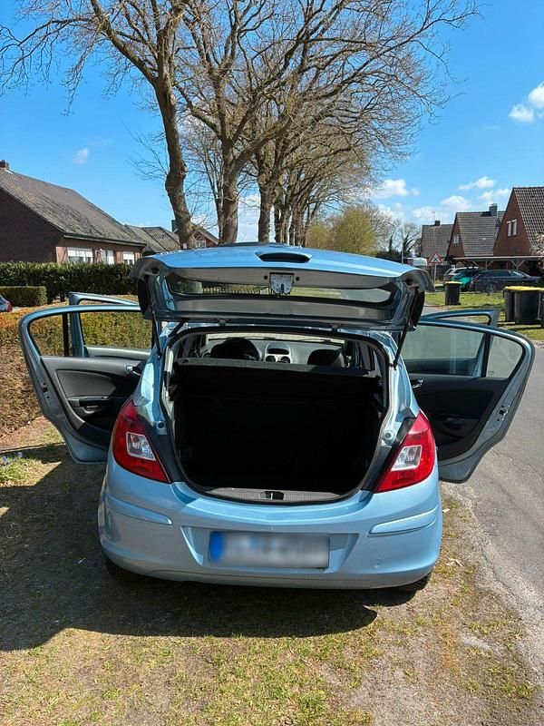 Second-hand Opel Corsa 80 CP (58 kW) 2008 Hatchback