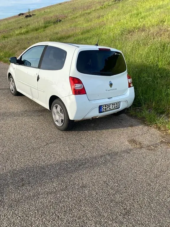 Gebraucht Renault Twingo Dynamique 75 PS (55 kW) 2011 Weiß Kleinwagen